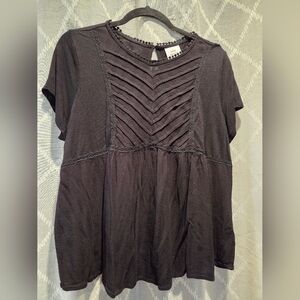 Universal Thread Black Chevron Blouse